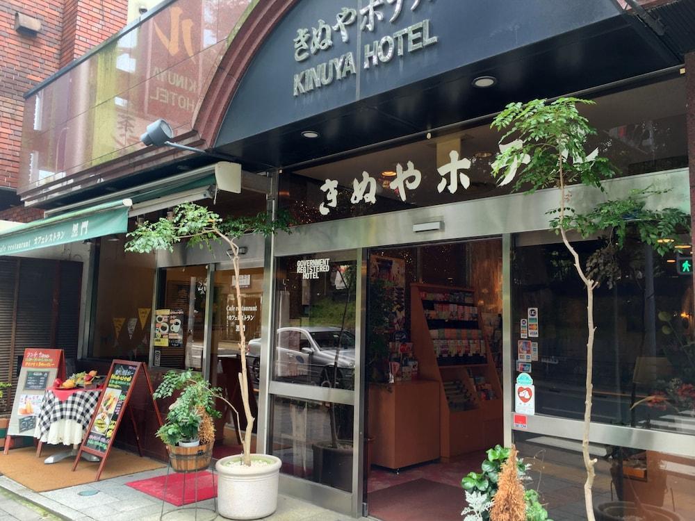 Outlet Hotel Uenoekimae Tokyo prefektur Exteriör bild