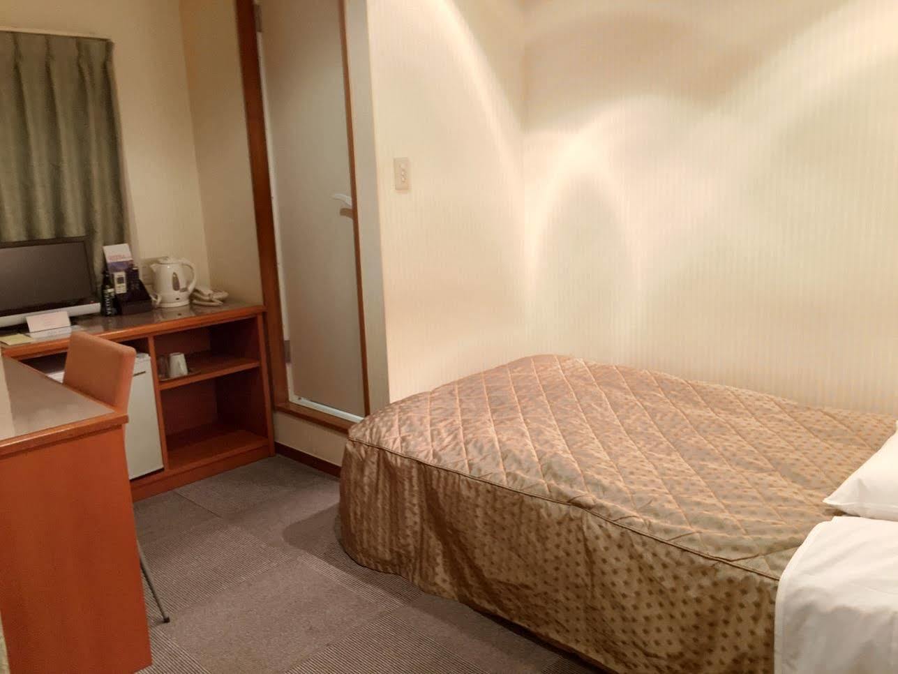Outlet Hotel Uenoekimae Tokyo prefektur Exteriör bild
